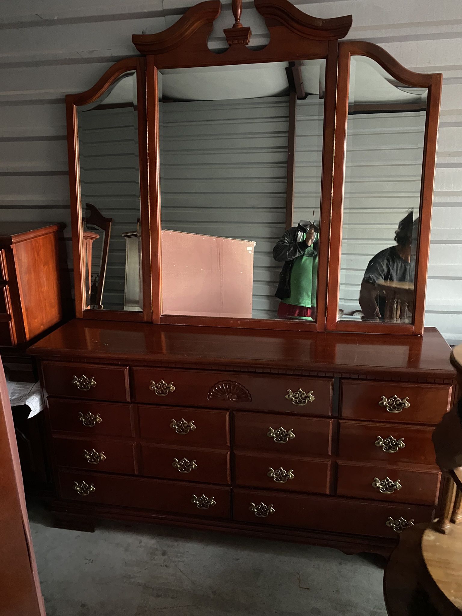 Dressers Matching Sets