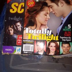 Twilight Saga Scene It Game and Collectable People Magazine 
