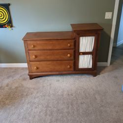Dresser / Changing Table 