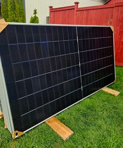 Jinko Solar Panels 585W Bifacial | $250 Each