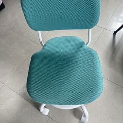 Computer Desck Chair For Kids Green And White