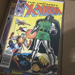 Comic book lot