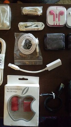 Selling Apple or Android accessories