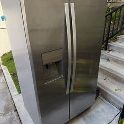 Whirlpool Refrigerator 