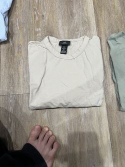 H&M shirt size men’s large