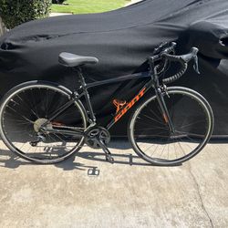 GIANT Contend 1 Road Bike (Small)