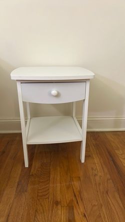 Nightstands White