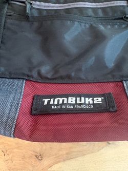 Fits 10-12 inch laptop. Timbuk2 Messenger Bag