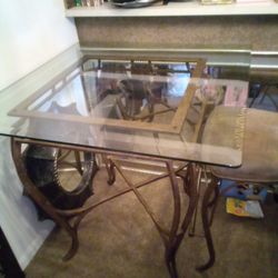 Table Two Chair Was A 1000 Dollar Table Glass Is Thick 
