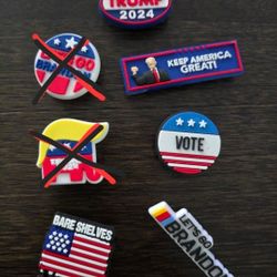 Croc Shoes Sandel Charms Brand New