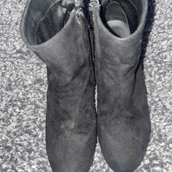 Elegant Black Women's Boots