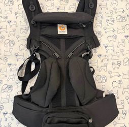 Ergobaby Omni baby carrier, mesh black