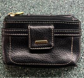 Relic Wallet Black Leather Zip & Snap Closures Gold-tone