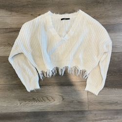 White Crop Sweater New Without Tags Size Medium