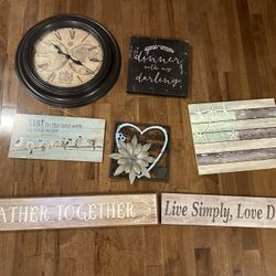 Wall Decor lot (minus Clock)