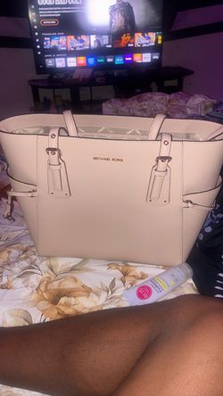 Michael Kors voyager soft pink leather