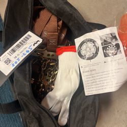 Snow Chains - Tire Chains - New Never Used - Fits Many Sizes