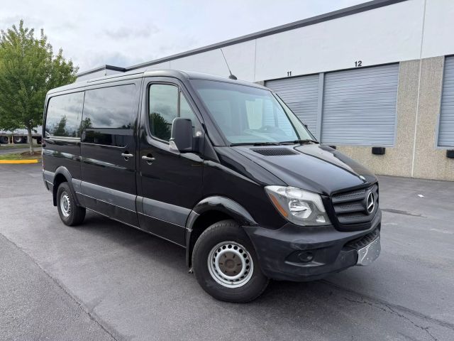 2015 Mercedes-Benz Sprinter 2500 Crew
