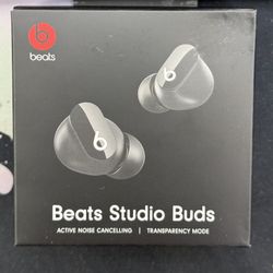 Brand New Beats Fit Pro ⌚️📱📷🔥on Sale 🔥📷📱⌚️