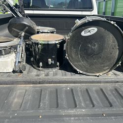 Drum set