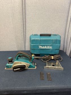 Makita KP0800 82mm Planer