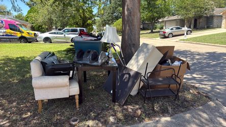 Free Furniture
