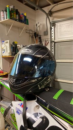 Motorcycle helmet