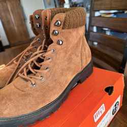 Boots Brown SIZE: Women 7.5