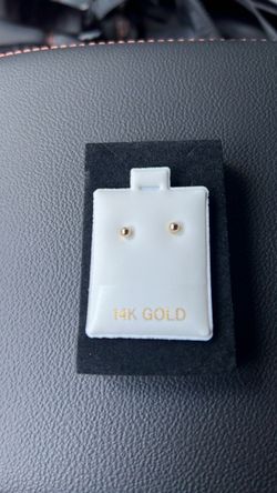 14K Gold Ball Stud Earrings
