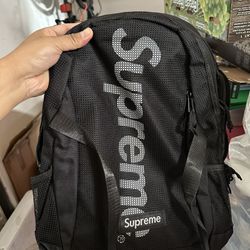 Supreme Backpack Ss20 for Sale in Fontana, CA - OfferUp