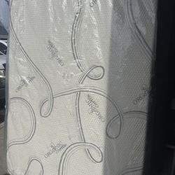 Full Size Organic Hybrid Cool Memoryfoam Matres!!!