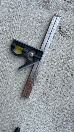 Combination Square Measuring Tool
