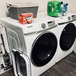 Samsung Steam Washer & Gas Dryer 