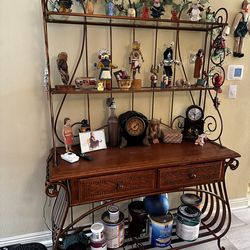Vintage Bakers Rack And Hutch