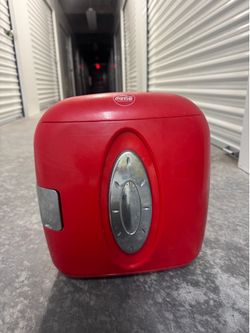 Coca-Cola Retro Mini Fridge