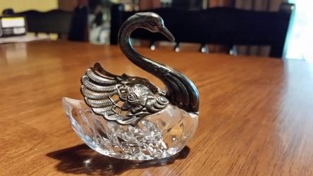 Crystal Swan salt holder