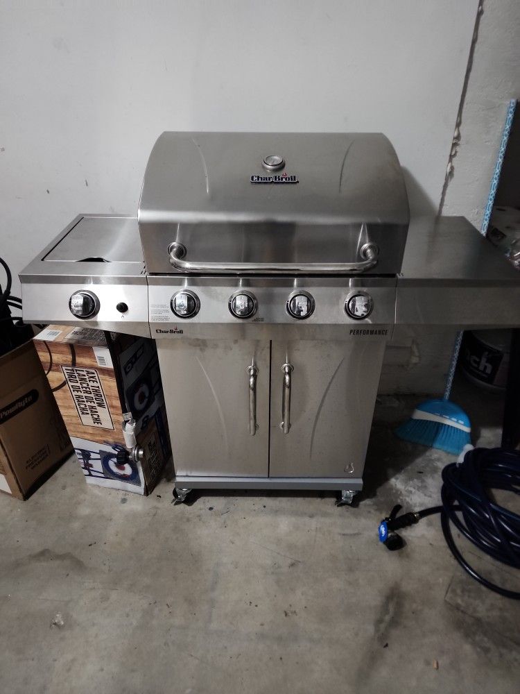 BBQ GRILL