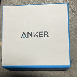 Anker desktop charger white