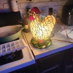1980s stain glass rooster lamp 