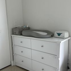 6-Drawer Double Dresser 