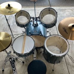 Pearl Roadshow Drum Set Complete