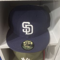 San Diego Padres New era fitted hat 🧢