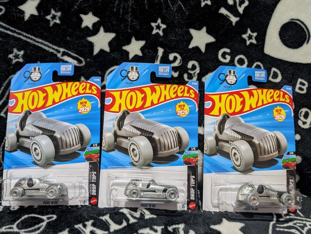 Pass N Go Monopoly Hot Wheels Car Unopened And New 