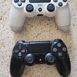 Ps4 Controller In Good Condition 