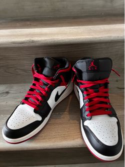 Air Jordan 1 MID authentic