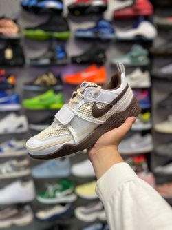 Nike Zoom Field Jaxx Travis Scott Light Chocolate