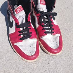1985 Jordan 1 High OG “Chicago” Size 10.5 Completely Original