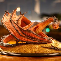 Smaug The Terrible Weta Statue