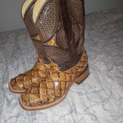 Gold River Fish Boots