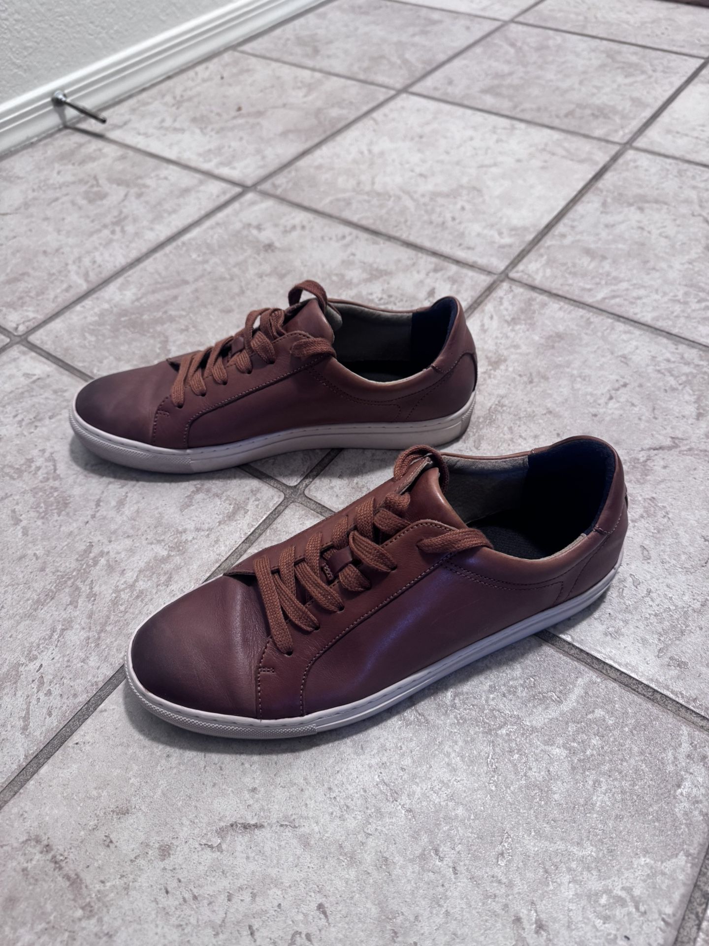 Men Banana Republic Shoes
